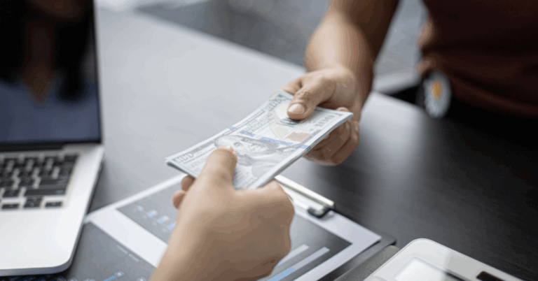 Best Money Lender: How to Choose the Right One for Your Needs